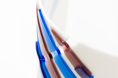 wit-blauw-paars-Verbinding-schuine-hoek-met-handtekening-DSC_2074